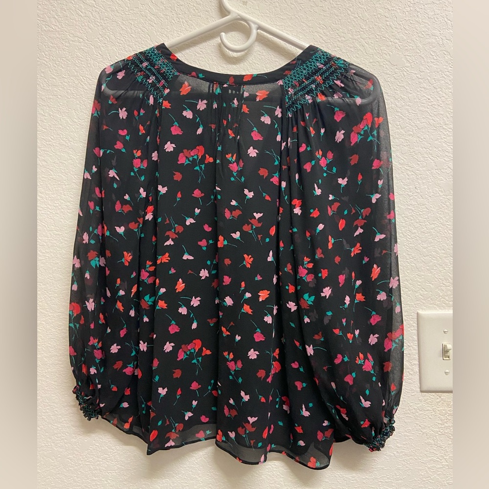 Joie Gontilda Silk Floral Long-Sleeve Top - Picture 9 of 10